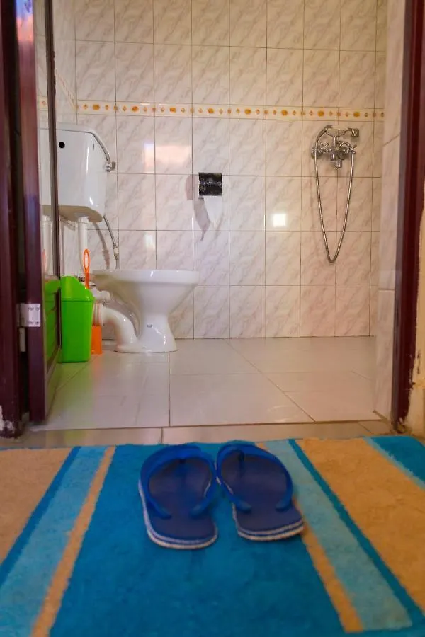 Sadrina Comfort Cottages Kampala Hotell
