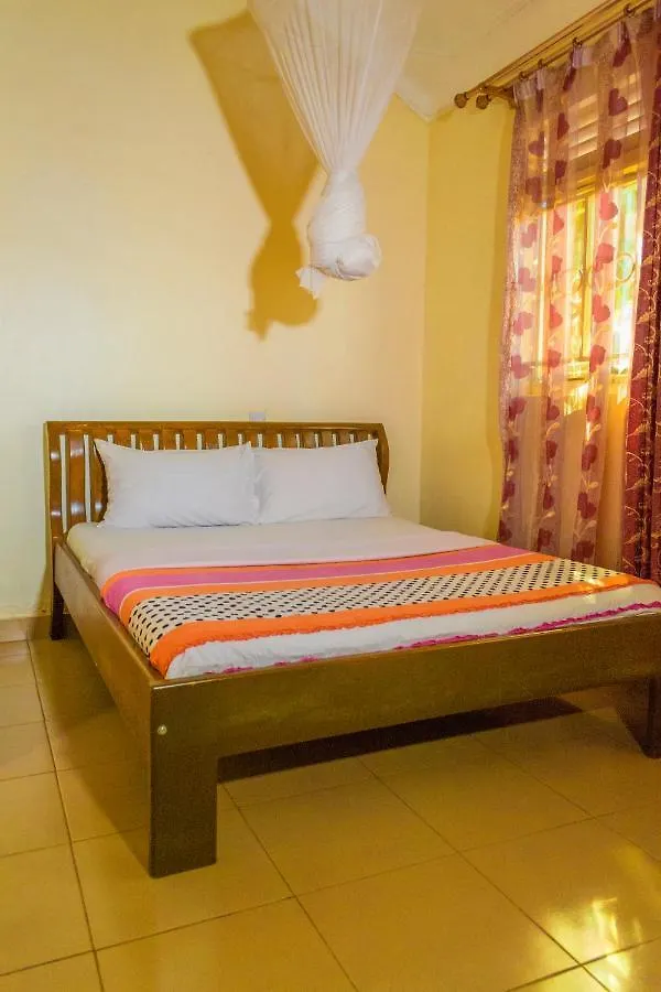 Hotell Sadrina Comfort Cottages Kampala